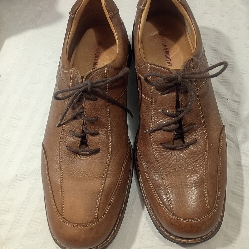 Barely worn Johnson & Murphy Top Grade Leather Lace Up Dress Shoes Made n Brazil